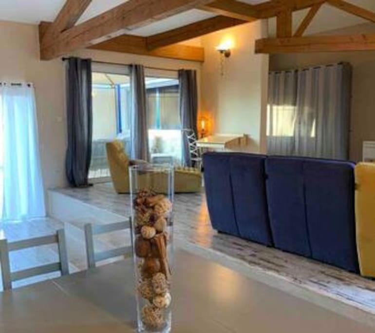Jolie Maison Jardin Piscine ナルボンヌ エクステリア 写真